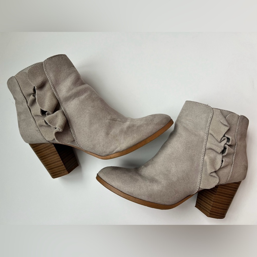 Fergalicious by Fergie Gray Suede Ruffle Booties